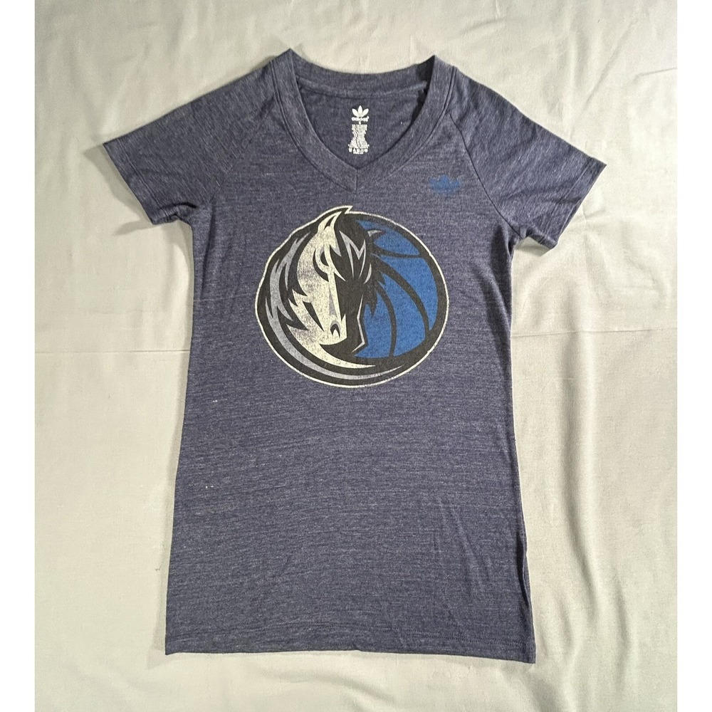 Adidas‎ Dallas Mavericks Short Sleeve Heather Blue Fitted T-Shirt women's small